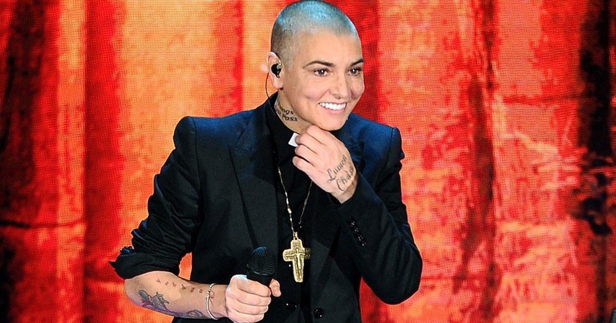 Sinead O’Connor | Μια ζωή γεμάτη τραγωδίες – Η σεξουαλική κακοποίηση από τη μητέρα της, οι δαίμονές της και η απώλεια του έφηβου γιου της