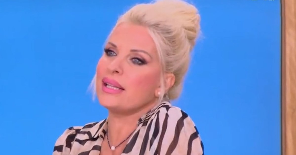 Ελένη Μενεγάκη: ‘Πολλές φορές αισθάνομαι ενοχικά, ότι σταματάτε, γιατί εγώ έχω μια άλλη άποψη’