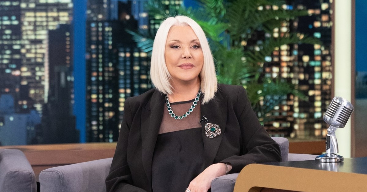 Το σχόλιο της Ρούλας Κορομηλά για την κόντρα Μικρούτσικου & Light: ‘Κρίμα και η αναπαραγωγή αυτού του άπρεπους φαινομένου’