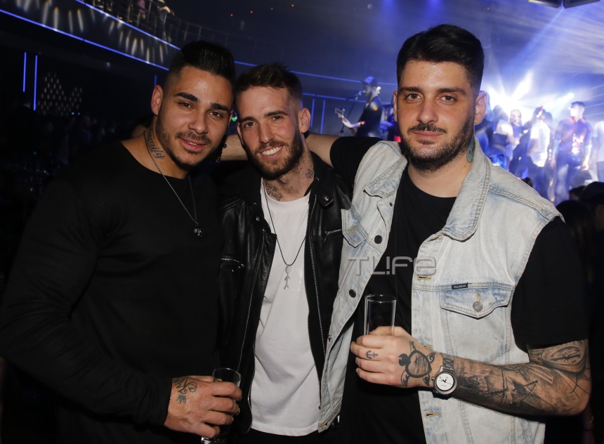 Power Of Love: Τα αγόρια του παιχνιδιού τα “έσπασαν” στις Μέλισσες! [pics] – TLIFE