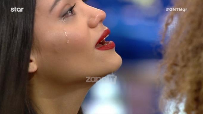 GNTM Ημιτελικός: Αποχώρησε με κλάματα η Άννα Αμανατίδου! – TLIFE