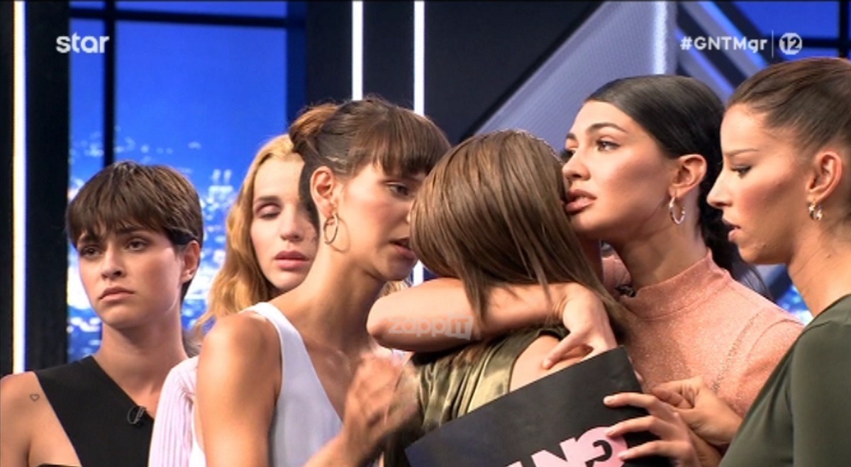 GNTM: Αποχώρησε η Όλγα Καλογήρου – Βαρύ το κλίμα στο πλατό… – Zappit