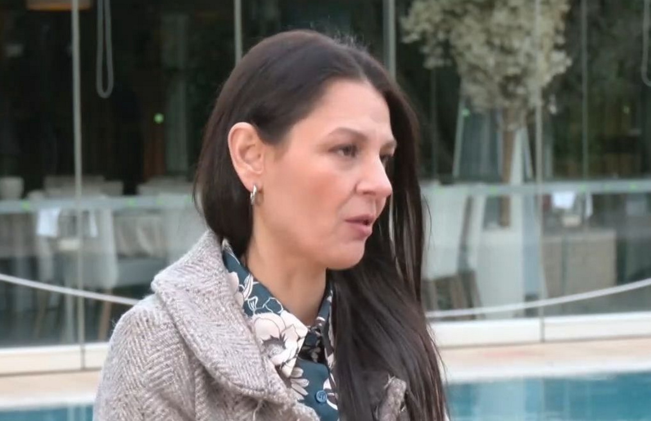 Βερόνικα Αργέντζη: “Όταν μου το έλεγαν, ήταν σαν να έχω μέσα μου ερυθρά” | Zappit