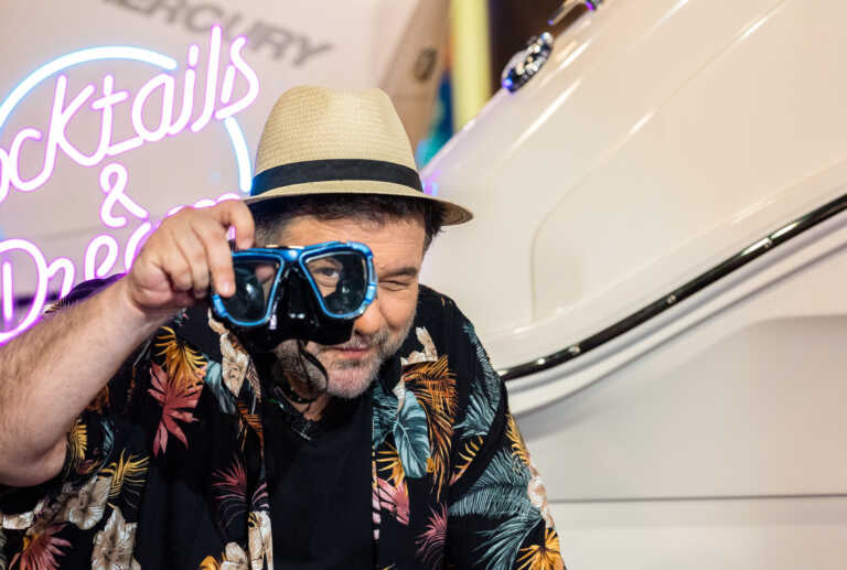 Δημήτρης Κουλουμάσης, Σάσα Μπάστα, Ελευθερία Ελευθερίου, Δήμητρα Κατσαφάδου και Alcatrash απόψε στον Αρναούτογλου • RefreshNews