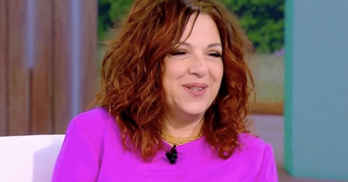 Συγκινήθηκε η Ελένη Ράντου με την έκπληξη στον αέρα του ‘Γεια σου’