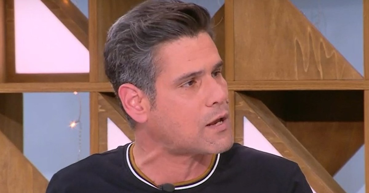 Δημήτρης Ουγγαρέζος: ‘Δεν είμαι πουλημένος επειδή δεν γράφω κριτική για την εκπομπή που συμμετέχω’