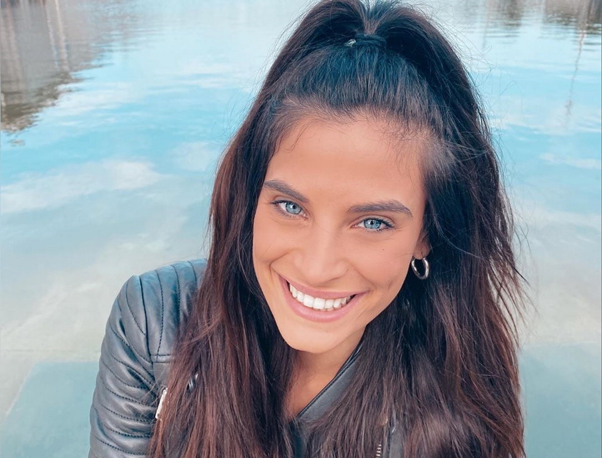 Χριστίνα Μπόμπα: Η πρώτη έξοδος από το σπίτι, μετά την ανάρρωσή της από τον κορονοϊό [pic]