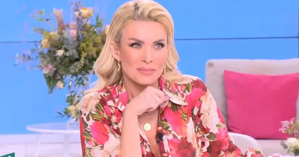 Κατερίνα Καινούργιου: ‘Πιστεύετε ότι γουστάρω τον Ουγγαρέζο; Είμαστε σαν φίλοι’