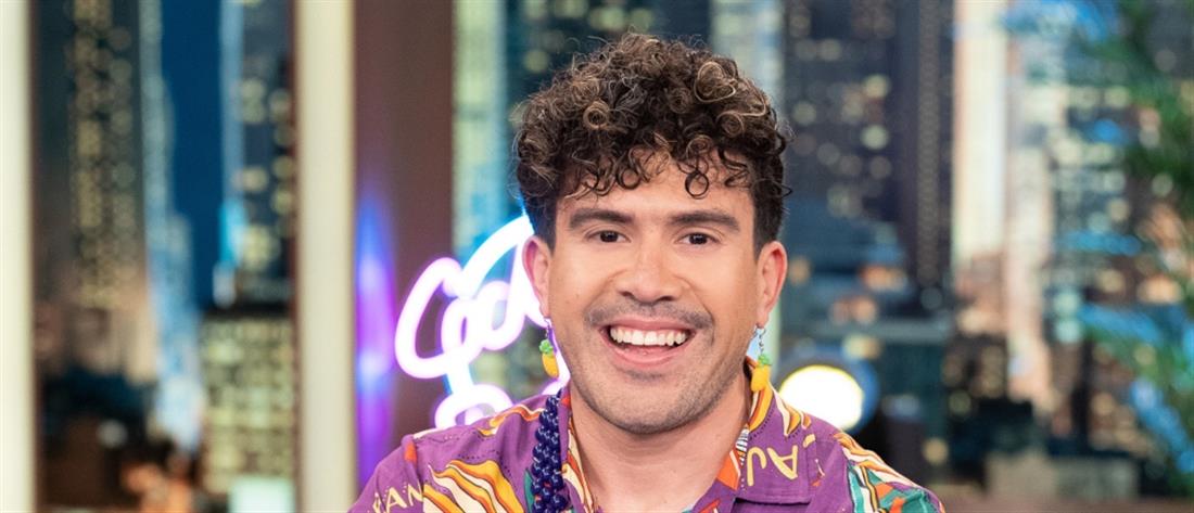 Ο TikToker Dave in Athens εξομολογείται ποια του έμαθε ελληνικά και τον έρωτα με την Έφη Θώδη! – Usay.gr