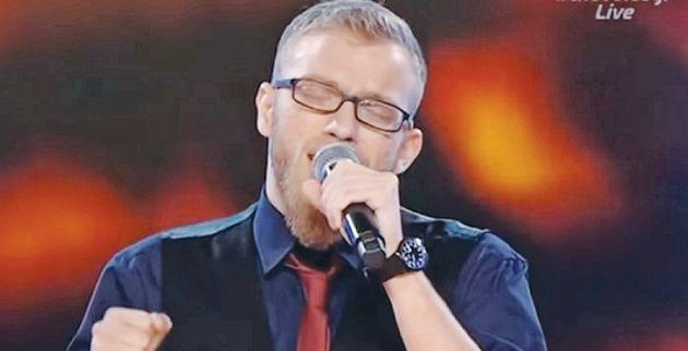 Θλίψη για τον πρόωρο χαμό παίκτη του «The Voice»