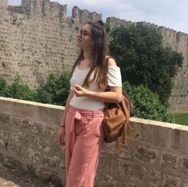 Ελένη Τοπαλούδη: “Εμείς κατά βάθος ξέραμε την αλήθεια” λέει η μητέρα του 21 ετών κατηγορούμενου