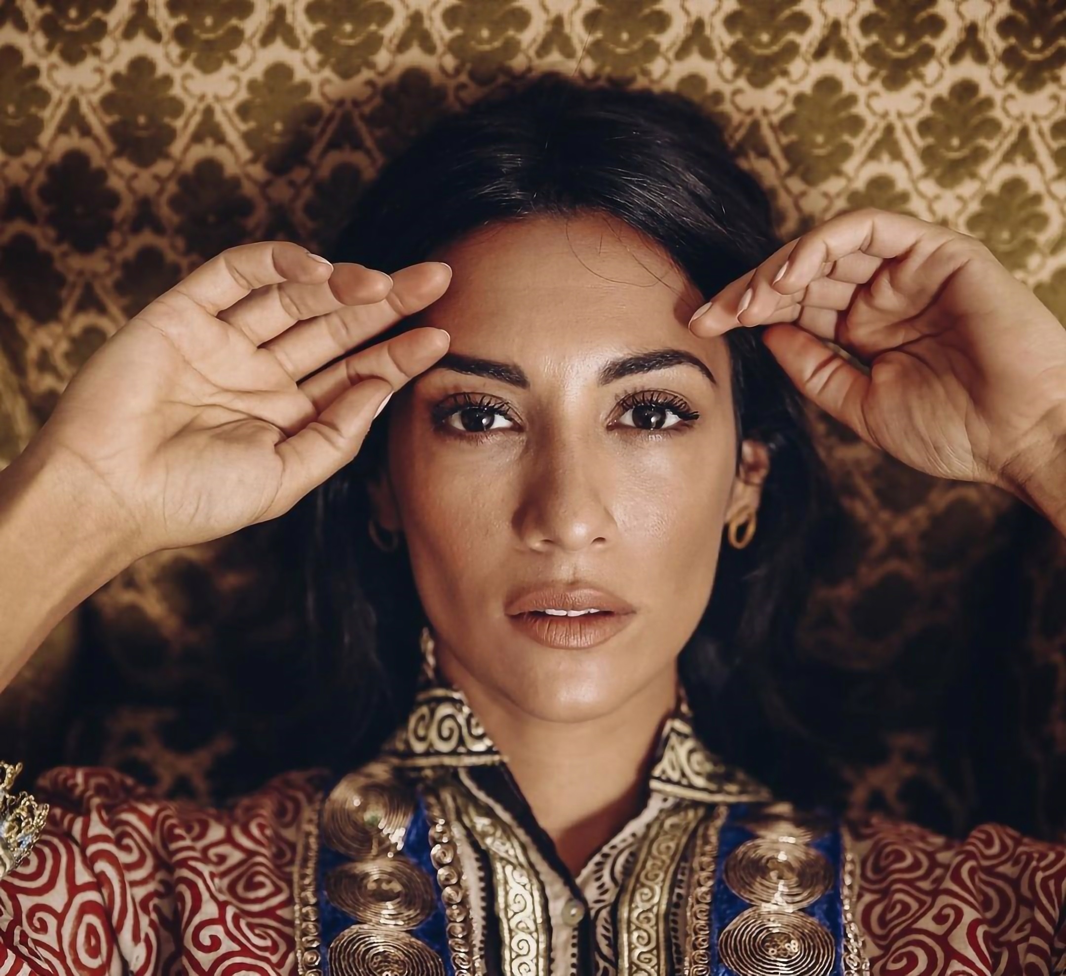 Ευγενία Σαμαρά: Απάντησε για τα spoiler του Σασμού;. Θα τα φτιάξει με το Γιώργο της Θοδώρας;