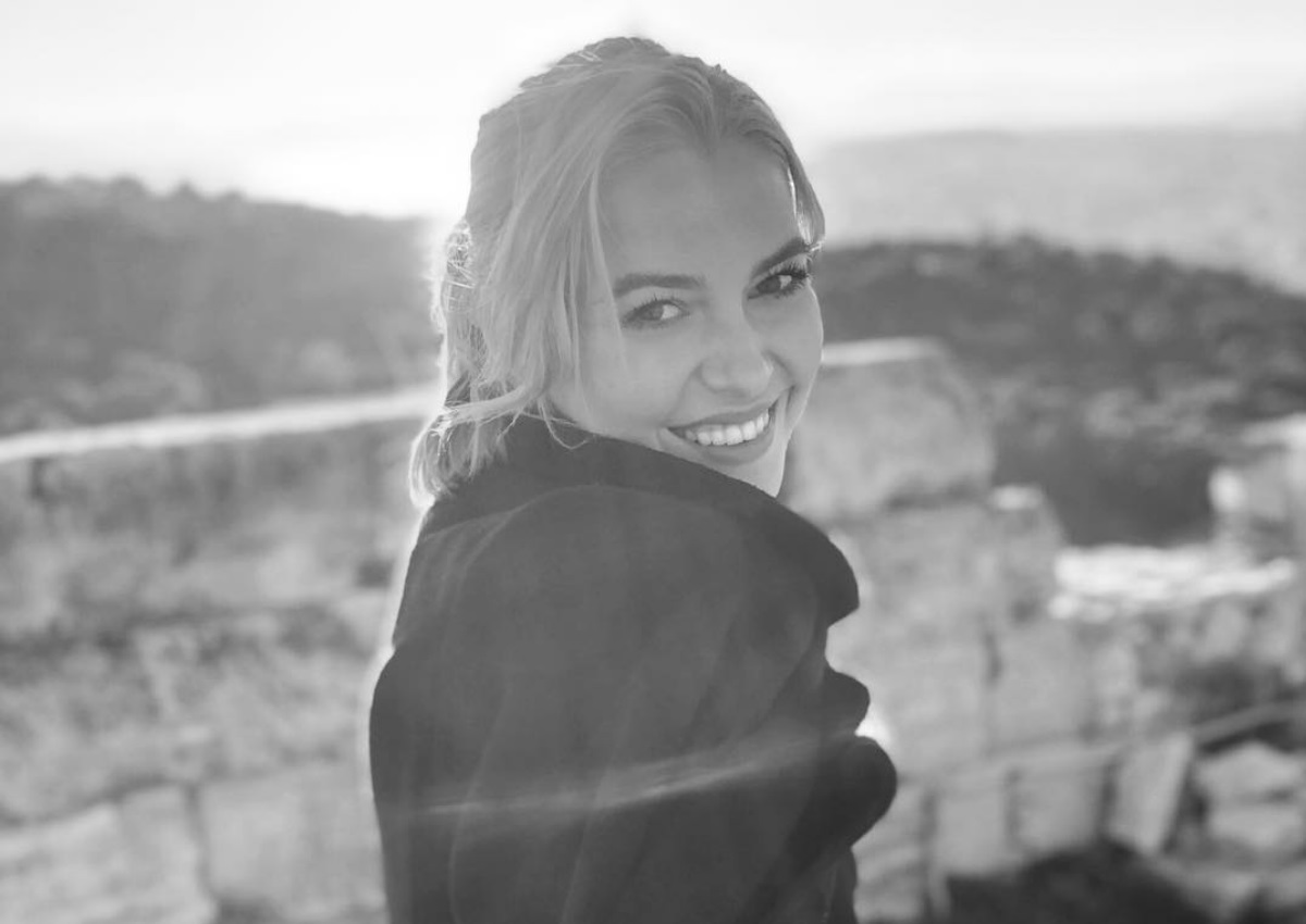 Εβελίνα Σκίτσκο: Η όμορφη φωτογραφία της σε χιονισμένο τοπίο – TLIFE