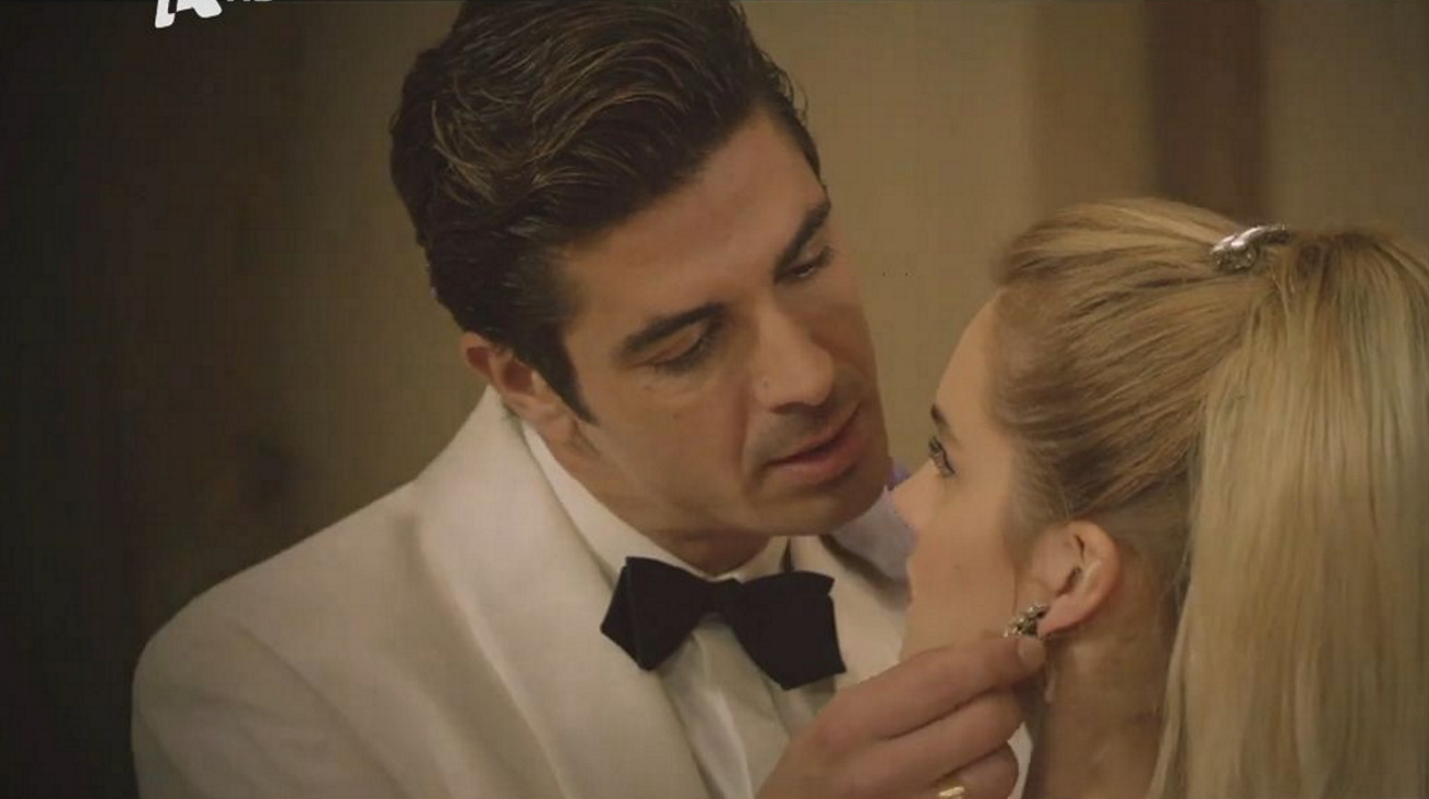 Δημήτρης Γκοτσόπουλος: Ποιος είναι ο Σίμος που “εισβάλλει” στον Παράδεισο των Κυριών; | Zappit