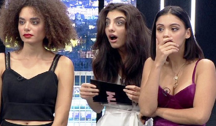 #GNTMgr Διπλή αποχώρηση βόμβα Εύη-Ερμίδου-Έλντα: Κρατούσε φωτογραφία, γιατί δεν την έδωσε [video]