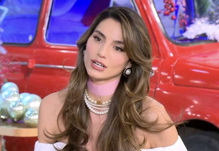 Ηλιάνα Παπαγεωργίου: Το 2023 ήταν μια περίεργη χρονιά για μένα με πολλές αλλαγές και σκέψη • RefreshNews