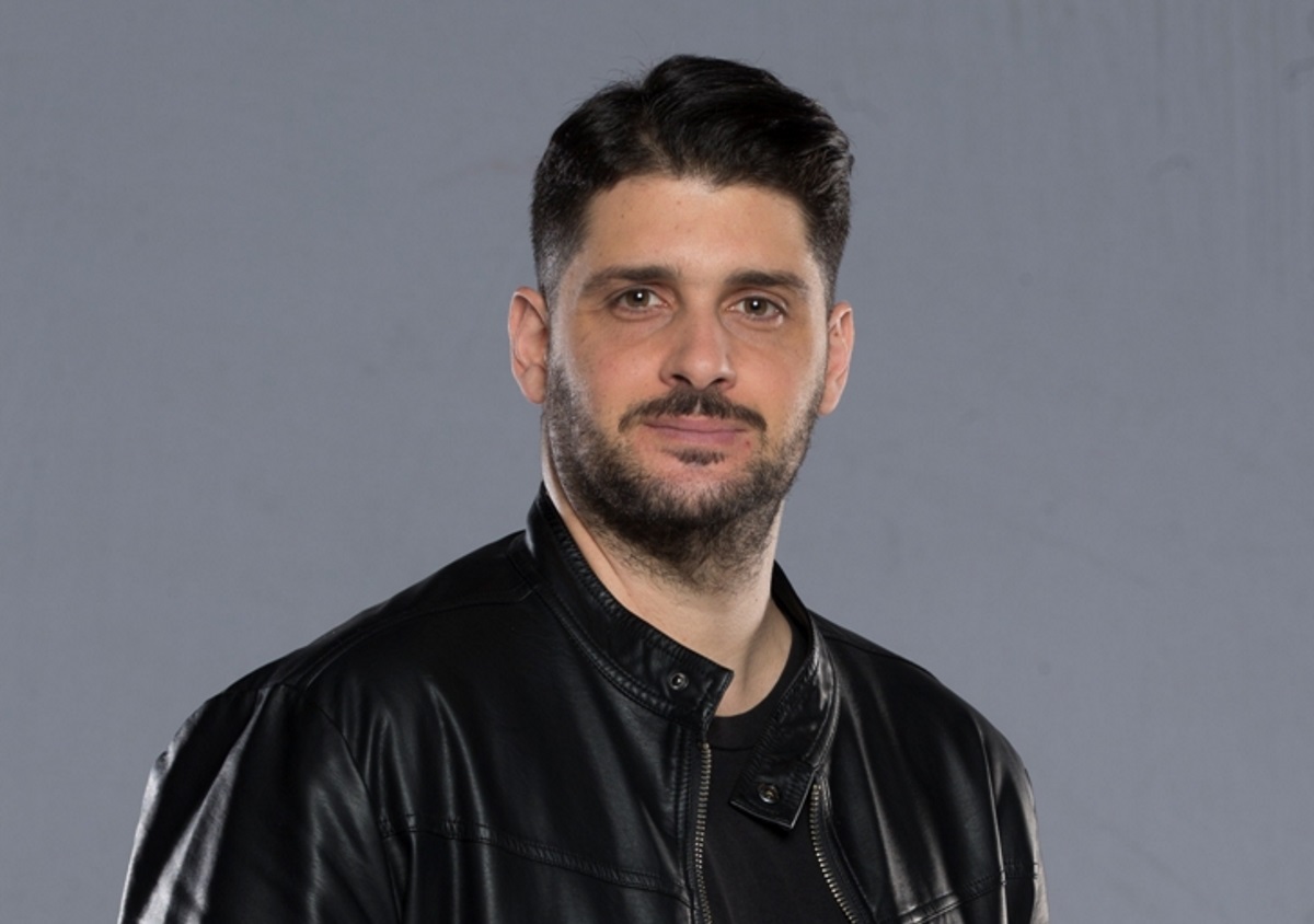 Power Of Love: Όλα όσα χρειάζεται να γνωρίζεις για τον Ίων Γεωργίου [pics] – TLIFE