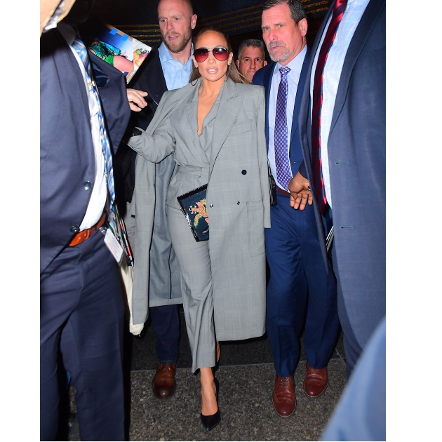 Jennifer Lopez – TLIFE