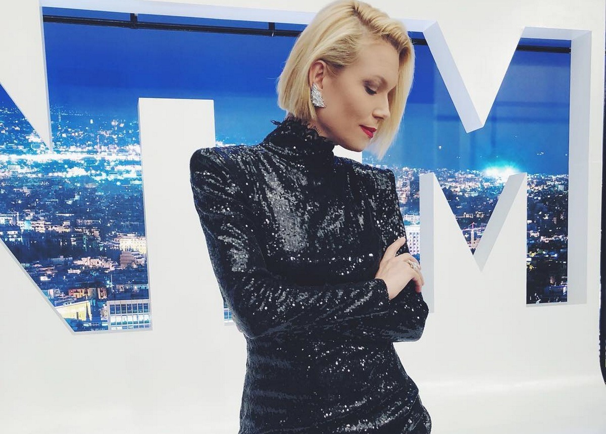 Βίκυ Καγιά: Ο γιος της μεγάλωσε και απολαμβάνει τα παιχνίδια με τη μαμά του! [pic] – TLIFE