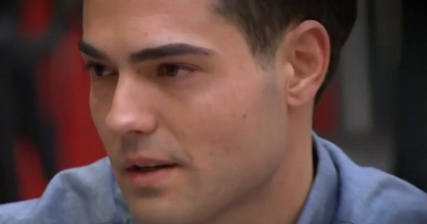 Χαμός στο “Power of Love”: Οι φωτογραφίες που ανάγκασαν τον Γιάννη να παραδεχτεί πως ήταν ζευγάρι με την Αργυρώ