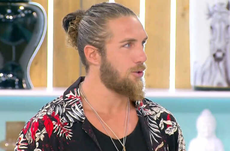 Γιώργος Κόρομι: Τα φιλιά μου στον Τριαντάφυλλο που με παρακολουθούσε ανελλιπώς • RefreshNews