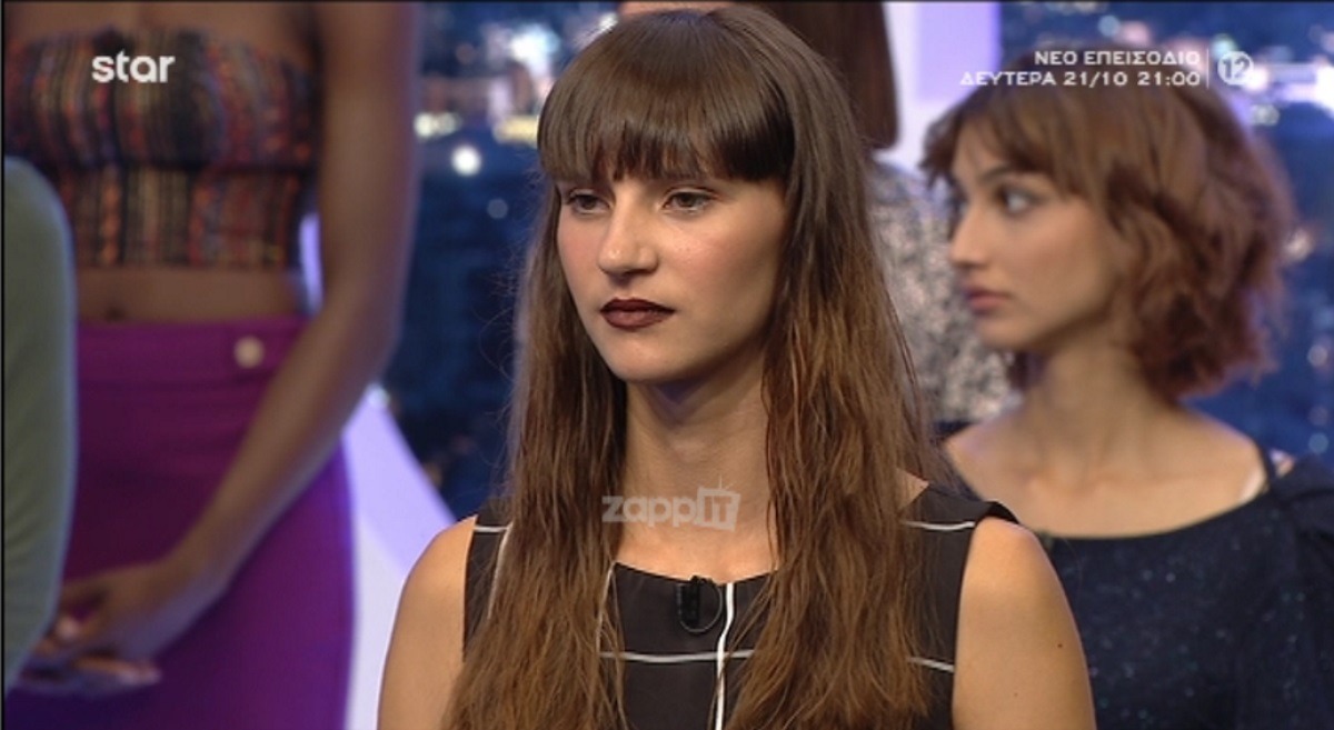 GNTM: “Πάγωσε” το χαμόγελο της Μαρίας με την κριτική – «Από φωτογράφιση θα σε διώξουν αν πας έτσι» – Zappit