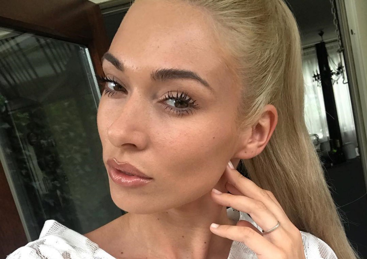 Μικαέλα Φωτιάδη: Ποζάρει με διαφορετικό look απ’ ότι την έχουμε συνηθίσει! – TLIFE