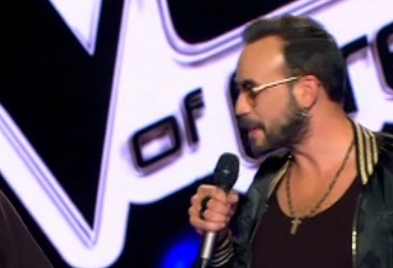 Απίθανη ατάκα για τον Μουζουράκη στο The Voice – “Είναι εγκεφαλικά κατεστραμμένος” | Zappit