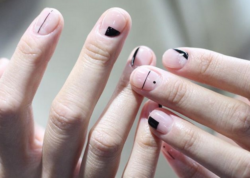 Τρία nail art που ταιριάζουν καλύτερα σε κοντά νύχια! – TLIFE