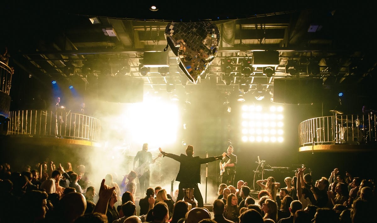 Onirama, Τσαλίκης, Χαριτοδιπλωμένος σε ένα εκρηκτικό πρόγραμμα!