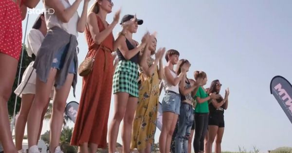 GNTM:  Δοκιμασία «Καν’ το όπως η Βίκυ»