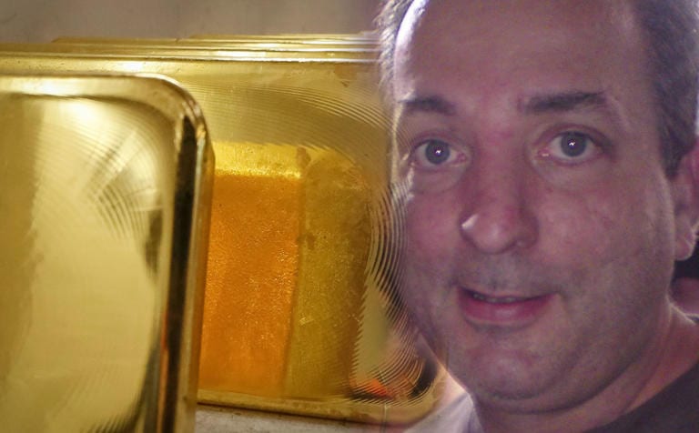 Ο ενεχυροδανειστής Ριχάρδος και άλλοι 67 στο κύκλωμα – Έξι εκατομμύρια ευρώ το μήνα έβγαζαν από τον κλεμμένο χρυσό