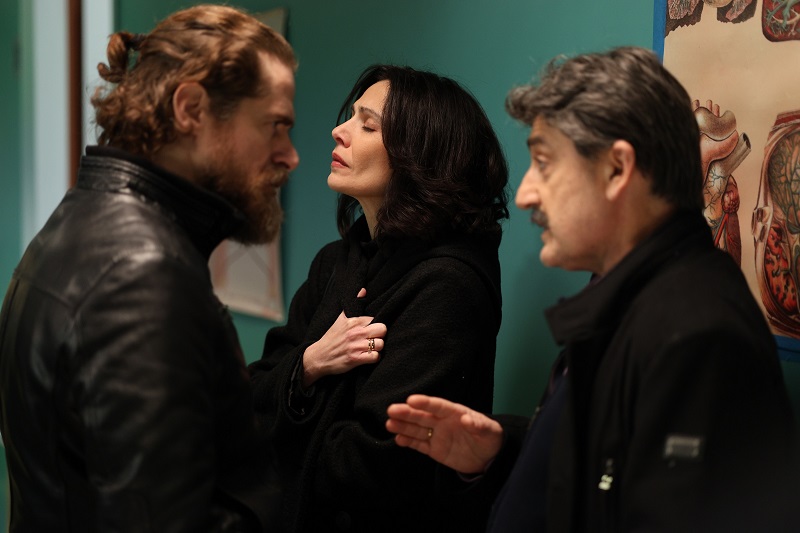 Σασμός:  Αποκαλύψεις, συμμαχίες και συγκρούσεις οδηγούν τις σχέσεις στα άκρα – Zinapost.gr