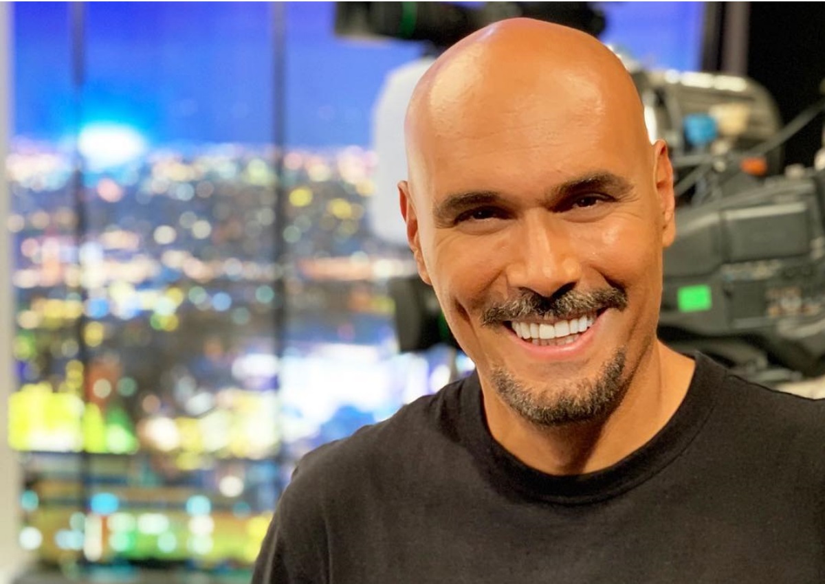 Δημήτρης Σκουλός: Ο απρόσμενος τρόπος με τον οποίο τρολάρει την νέα τάση στα social media – TLIFE