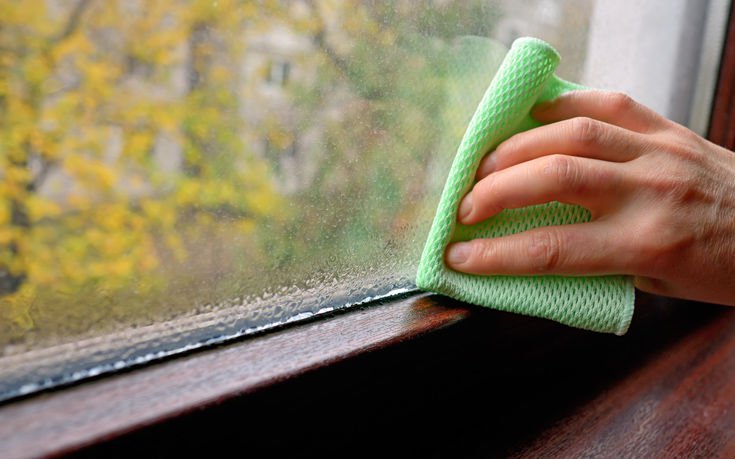 Υγρασία και μούχλα στο σπίτι: Πώς να την εξαφανίσετε με πανεύκολο τρόπο