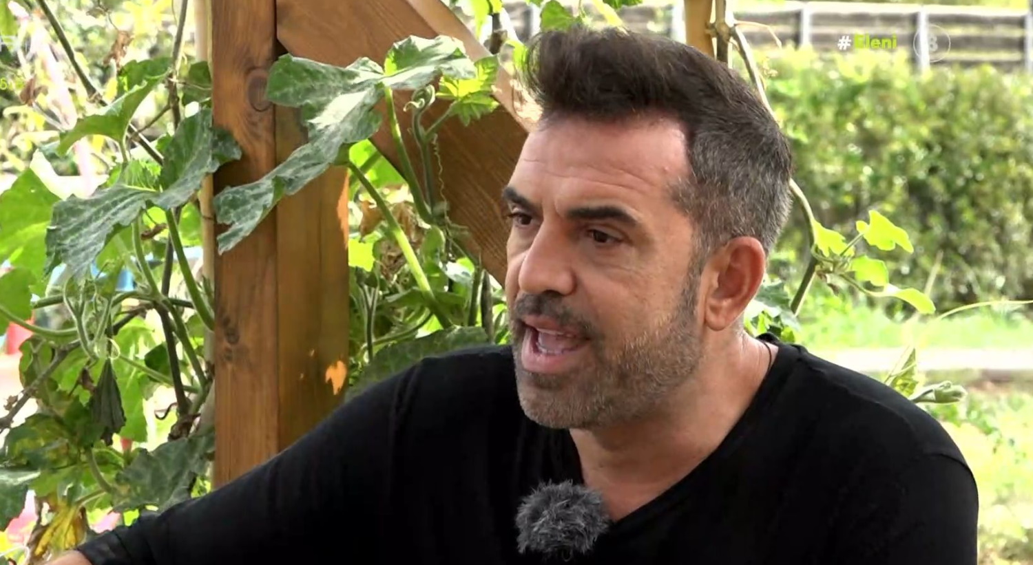 Στέφανος Κωνσταντινίδης: Η απόφαση να ζήσει με την οικογένειά του στην Πάτρα | Zappit