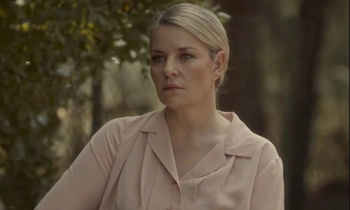 to-proksenio-tis-ioulias