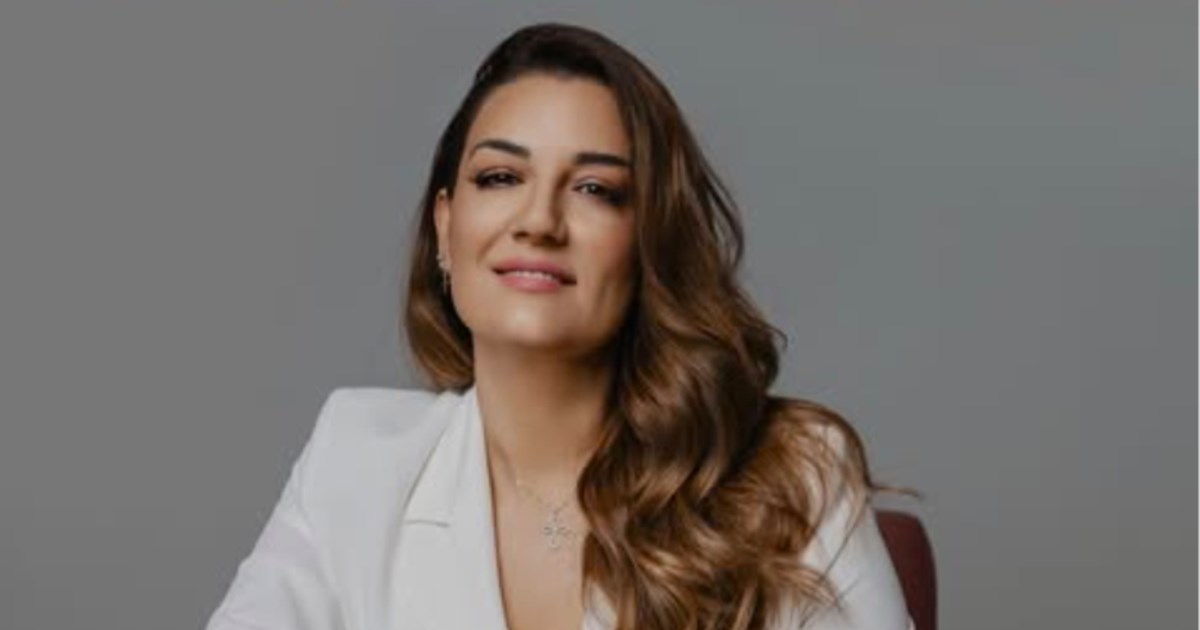 Ελίνα Παπίλα: “Έπαθα χημικό έγκαυμα στα νύχια. Όλα ξεκίνησαν όταν…”