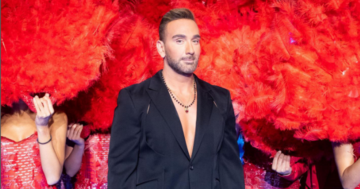 Συγκινεί ο Νίκος Κοκλώνης: “Κάθε Αύγουστος θυμίζει εκείνο το τηλεφώνημα που πάγωσε τον χρόνο”