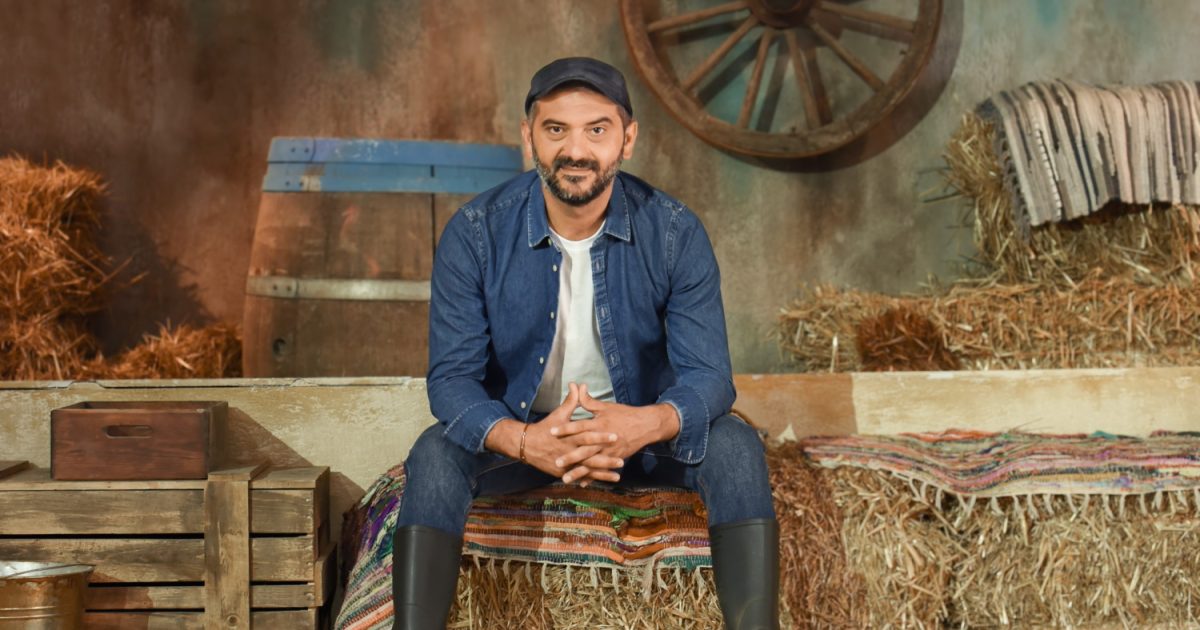 tvneafarma-premiera-apopse-stis-2100