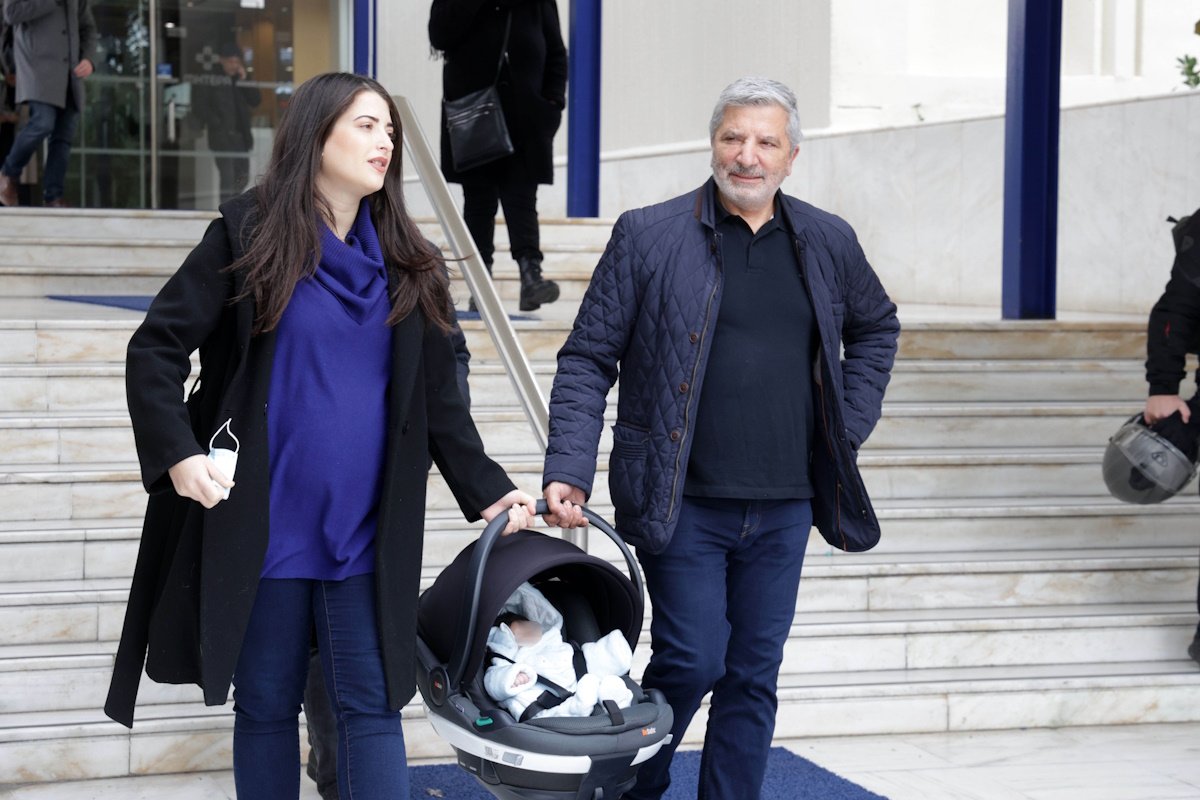 Γιώργος Πατούλης: «Η Νάνσυ είναι γεννημένη για μαμά – Ο τυπάκος είναι μαλλιαρός και φαγανός» – Znews