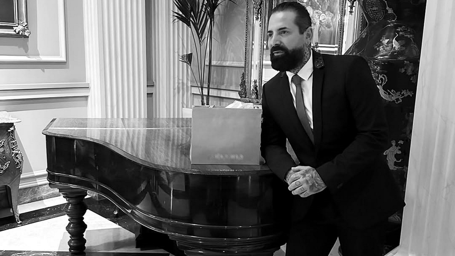 GNTM: Πέρασε από κάστινγκ και ο σχεδιαστής Σπύρος Στεφανουδάκης | Zappit
