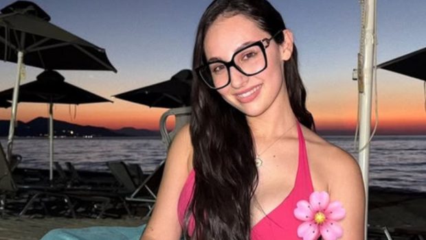 Η Klavdia ανέβασε την πρώτη φωτογραφία για φέτος με μαγιό κι έχει κορμάρα (pics)