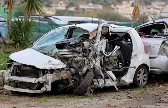 Καστοριά: Νεκροί 16χρονη και 16χρονος σε τροχαίο τα ξημερώματα