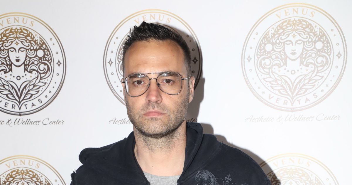 Κώστας Φραγκολιάς: «Δε με προσεγγίζουν οι γυναίκες, είμαι περίεργος και απρόσιτος»