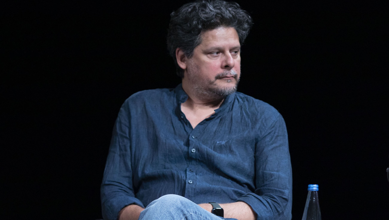 Ο Λευτέρης Χαρίτος αποχαιρετά για πάντα την “Μάγισσα” του: “Πάντα η άγνοια κινδύνου βοηθάει” | Zappit