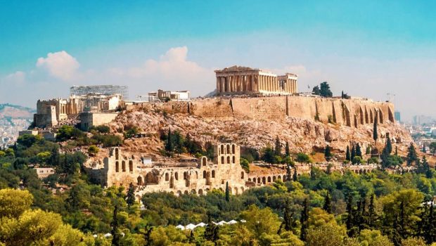 Ρωτήσαμε το Chat GPT τα 10 πράγματα που θα έκανε αν ζούσε μια βδομάδα με καύσωνα στην Αθήνα