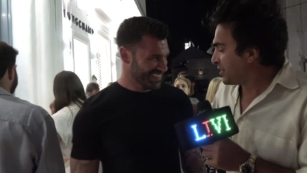 Στάθης Σχίζας: «Περνάω φανταστικά στην προσωπική μου ζωή» – Η πρώτη αντίδραση μετά τα ενσταντανέ με Τούνη | to10.gr