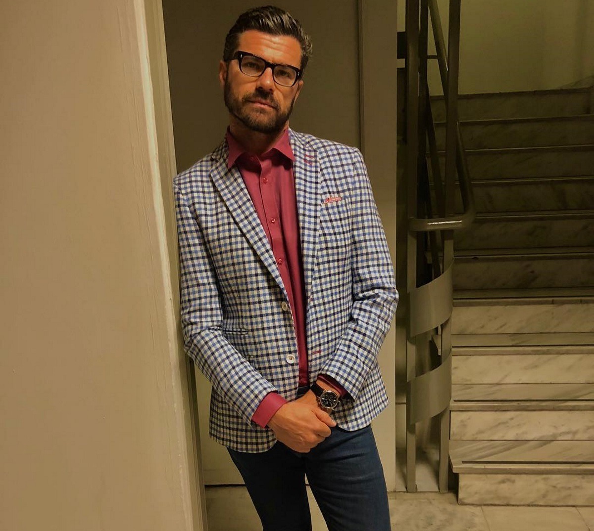 Χρήστος Βασιλόπουλος: Ποζάρει αγκαλιά με την αγαπημένη του μητέρα! – TLIFE