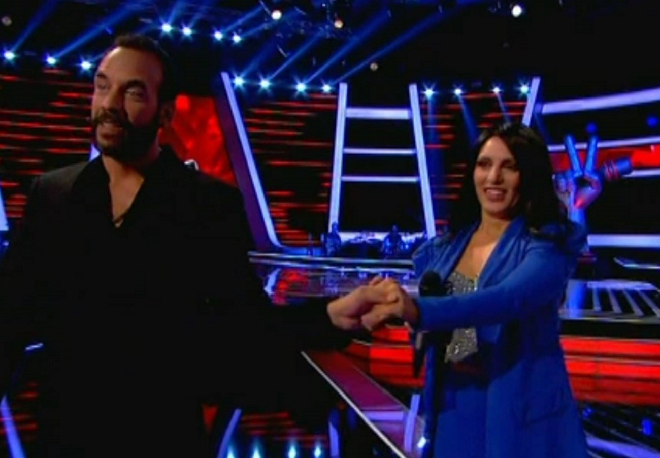 The Voice: Φλέρταρε με τον Μουζουράκη αλλά του έφυγε από τα χέρια | Zappit